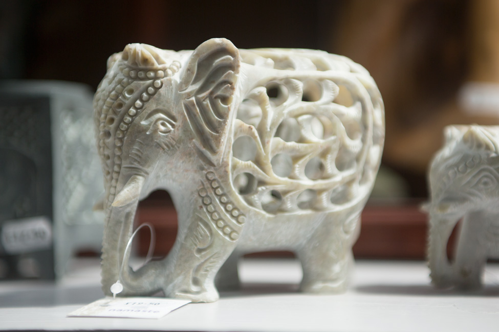 LARGE HAND CARVED SOAPSTONE ELEPHANT - Image 2